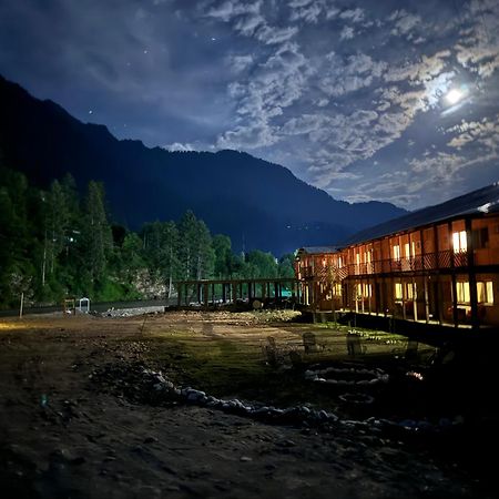 Wyndham Heritage Hotel & Resort Sharda Shardi Exterior photo